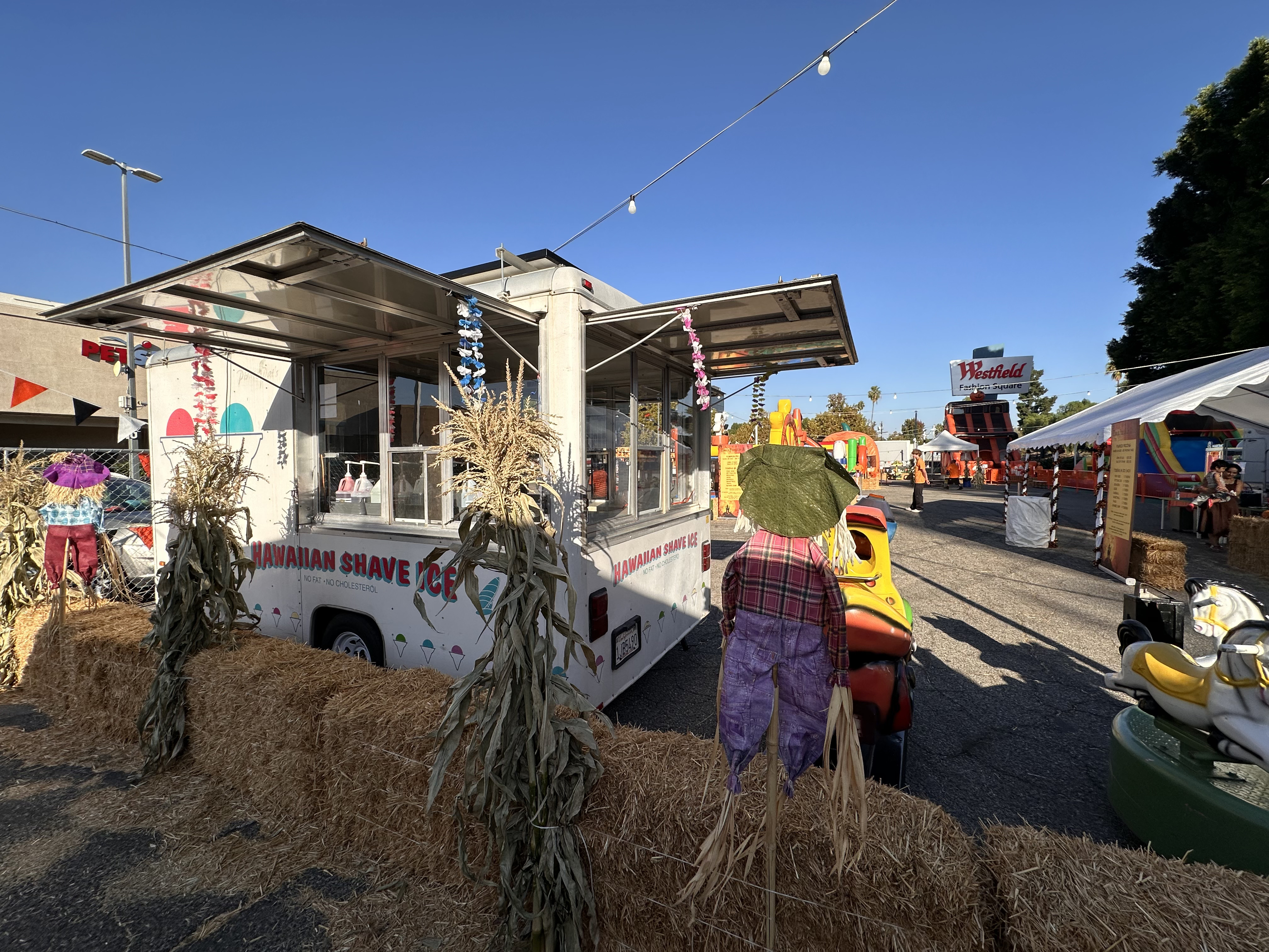 Image of Hula Huta is at Tina’s Pumpkin Patch in Sherman Oaks